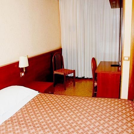 Hotel Bruna Roma Dış mekan fotoğraf