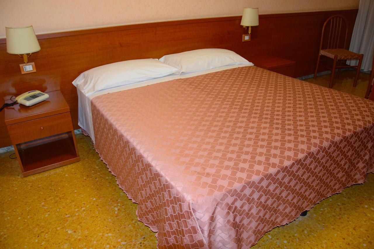 Hotel Bruna Roma Dış mekan fotoğraf